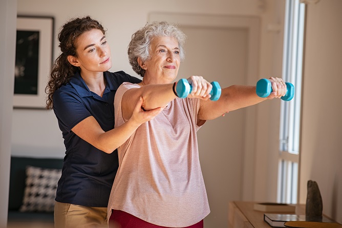 ways-to-encourage-seniors-to-exercise-more-at-home